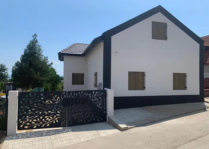 Вилла Zanka Villa